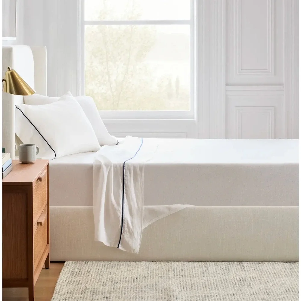 Quince European Linen Piped Sheet Set Queen Size White/Navy 4 Piece